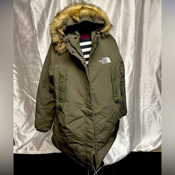 North Face Coats Outer Boroughs Down Parka New Taupe Green size 3XL Women’s. - Picture 1 of 7